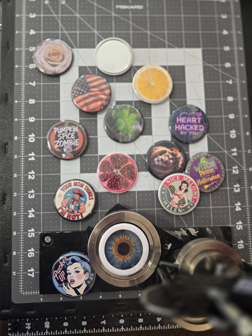 Custom Pin-Back Buttons samples